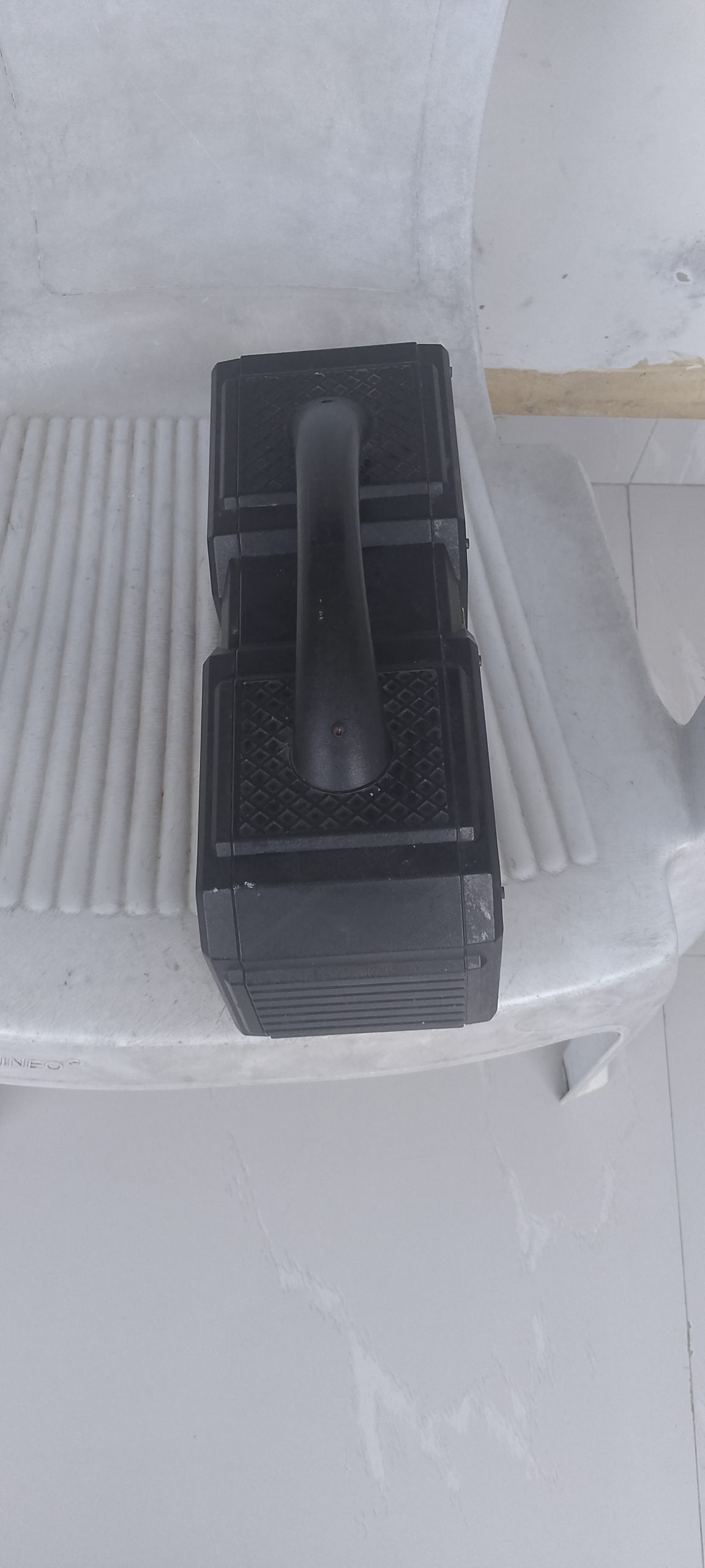 Clean mp3 woofer black