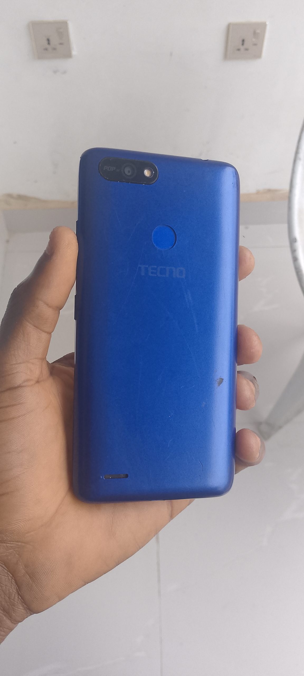 Clean Tecno pop 2F