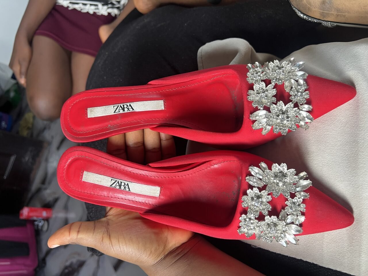 Cover front heels