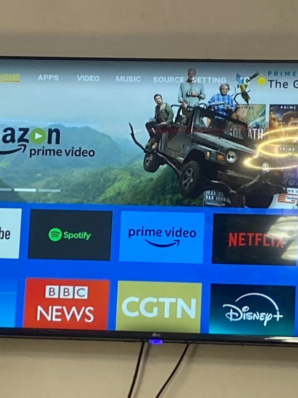 65 LG Smart tv