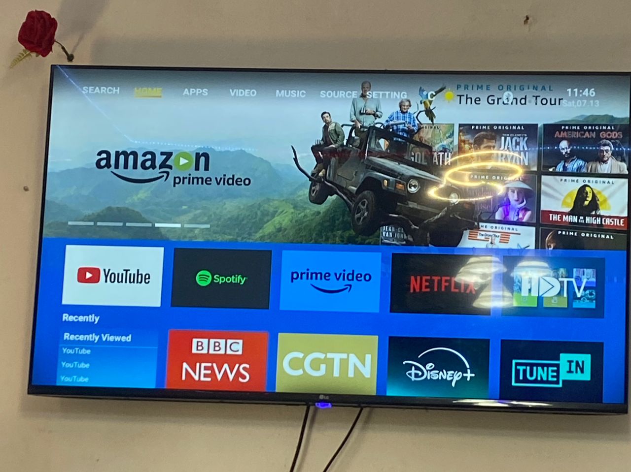 65 LG Smart tv