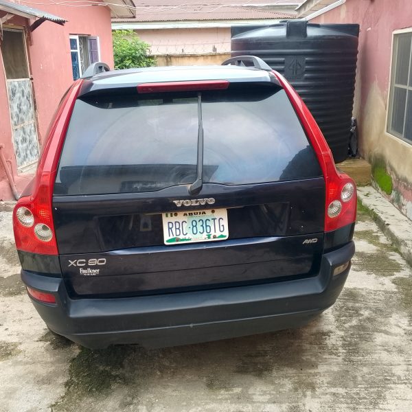Volvo xc 90 Neatly used 2006 model