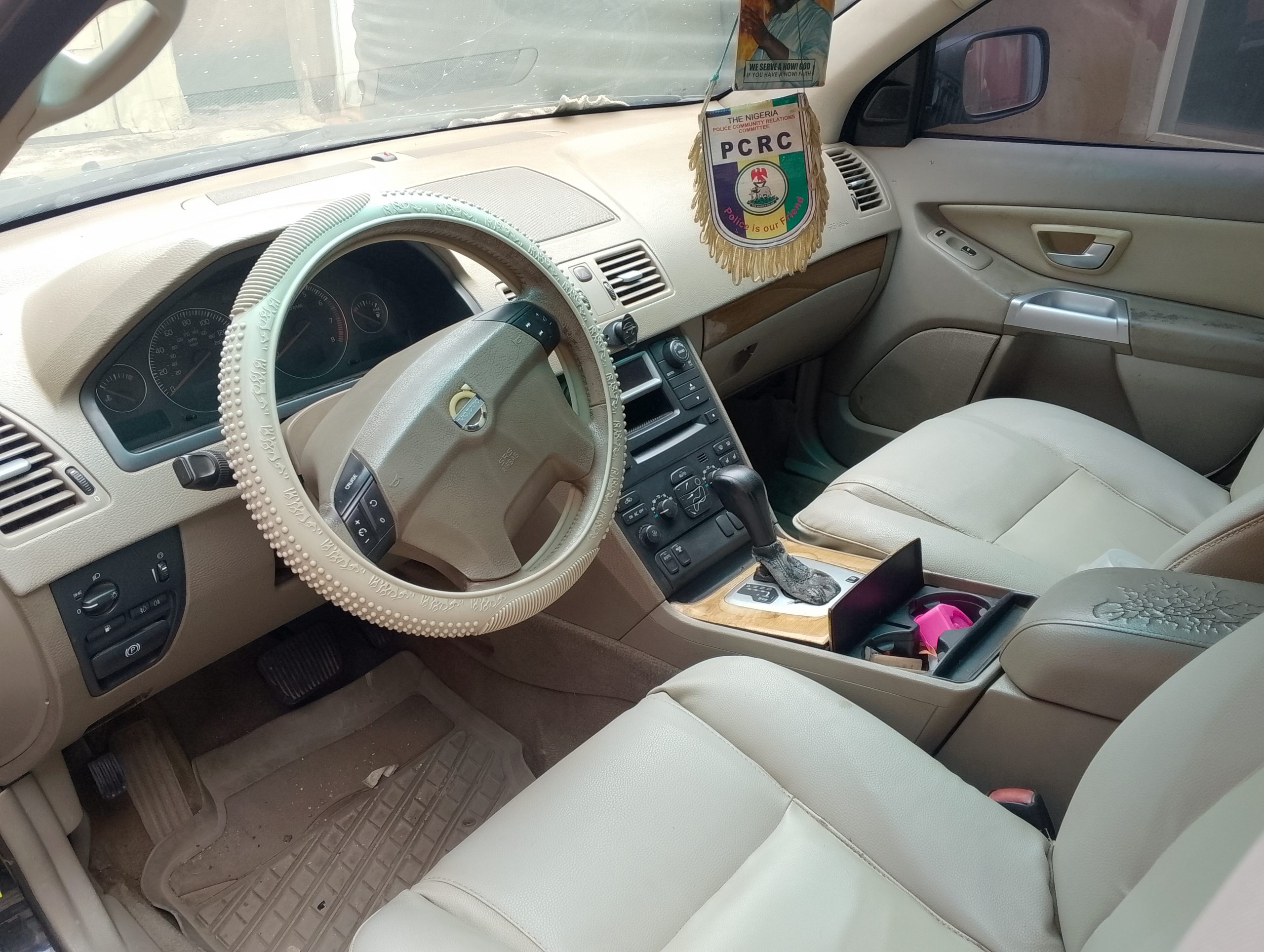 Volvo xc 90 Neatly used 2006 model