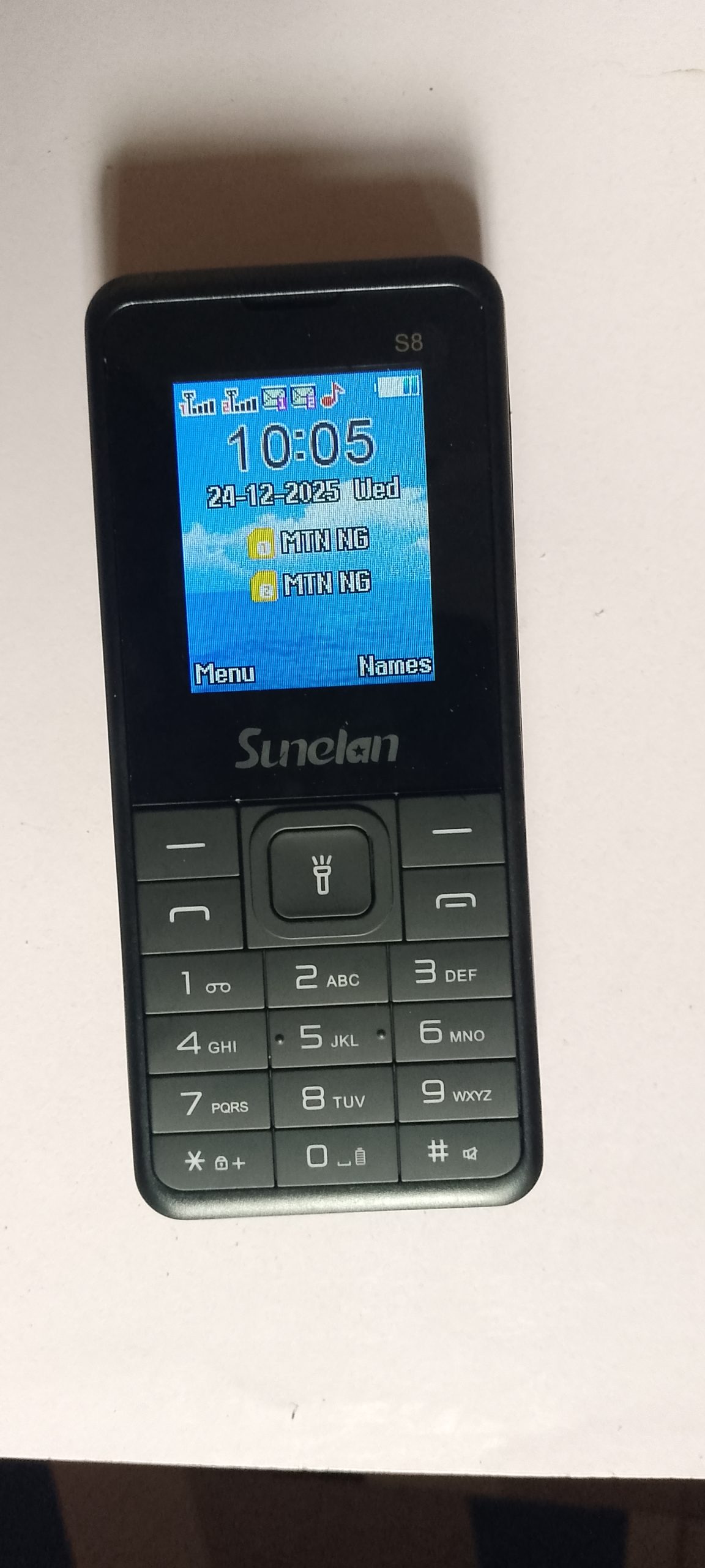 New Suneclan small phone