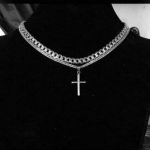 A Cuban link chain