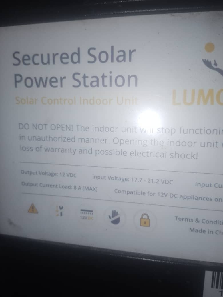 Lumos solar box