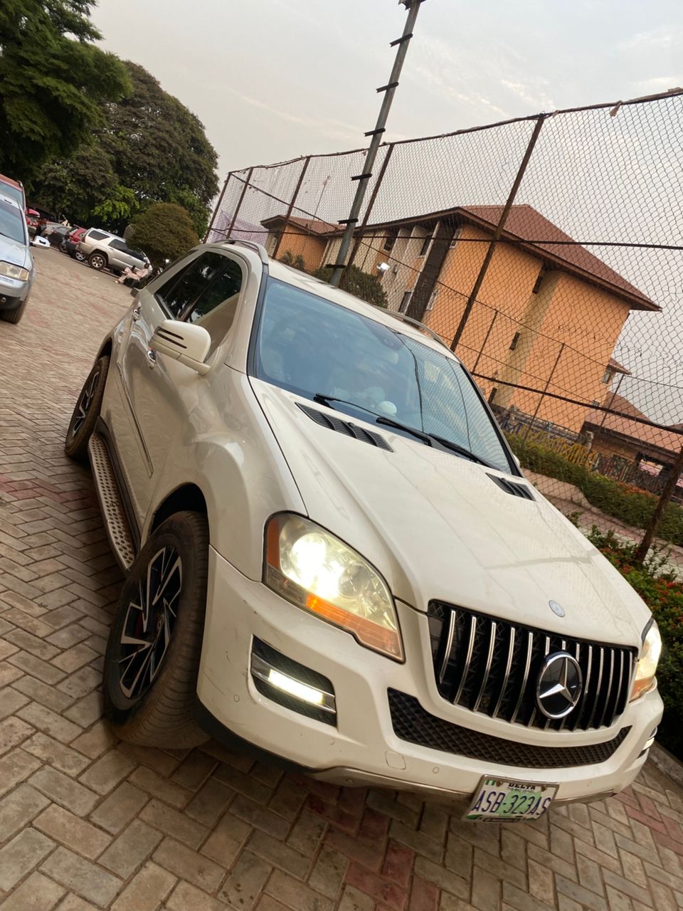 Ml350 2010 full option