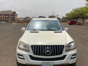 Ml350 2010 full option