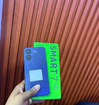 Infinix smart 7 4+4/128gb