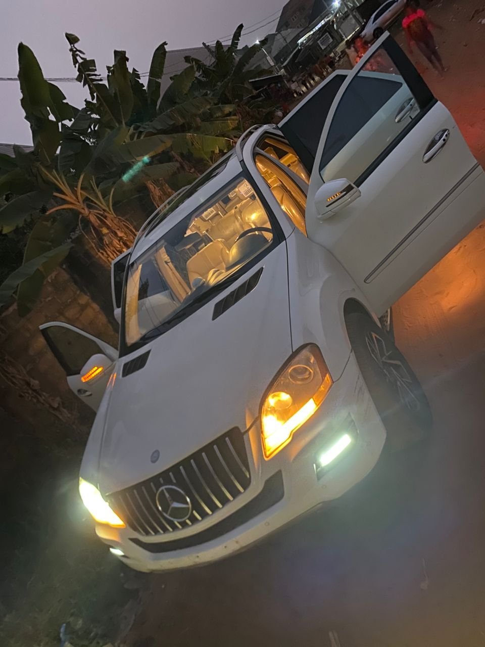 Ml350 2010 full option