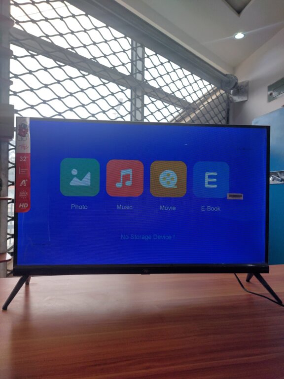 Iteql 32″ hd tv