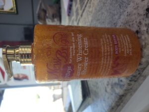 Golden glow body wash
