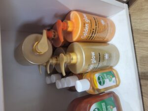 Golden glow body wash