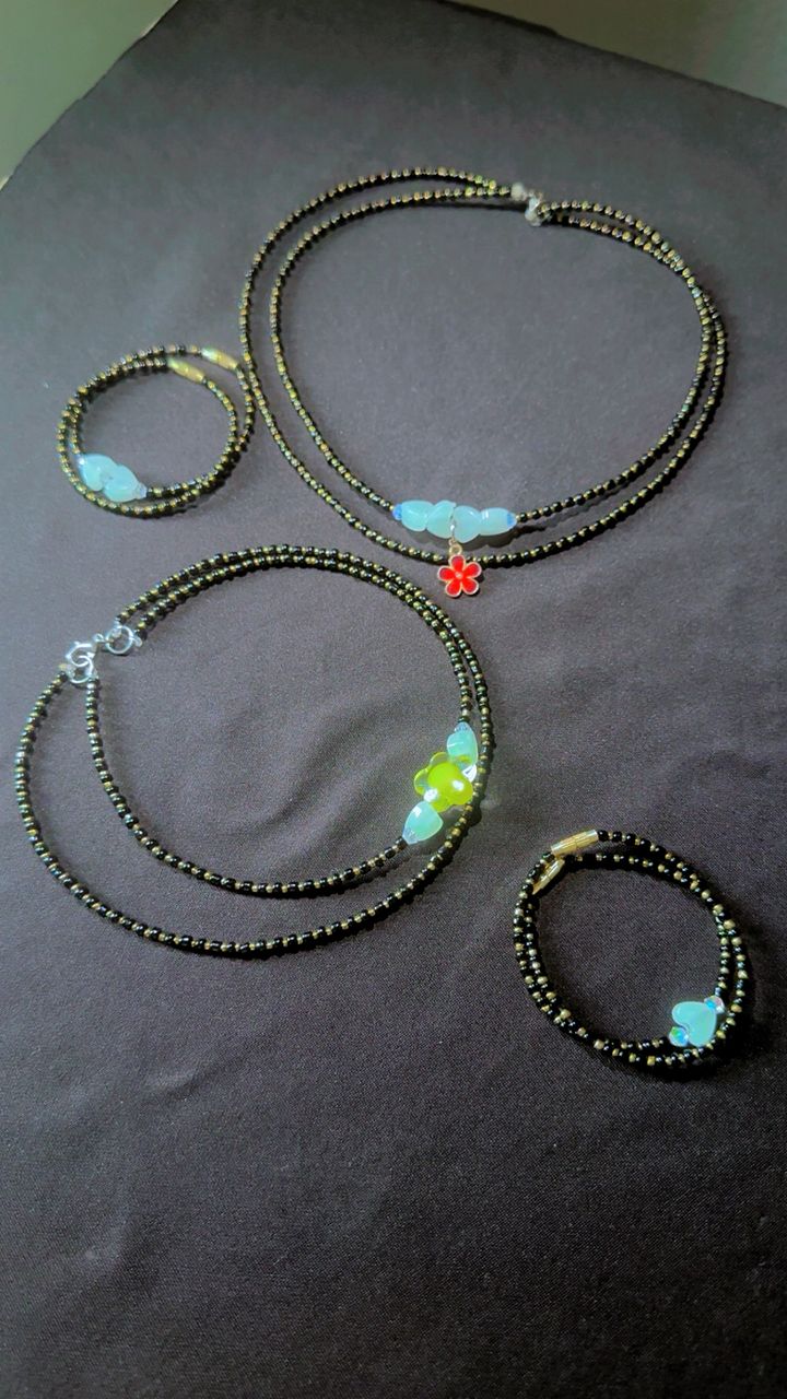 Beaded necklace