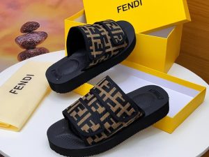 Enny Fashion Spot 👟 Stylish Fully Boxed Footwear – Sizes 38–46 – DM to Order