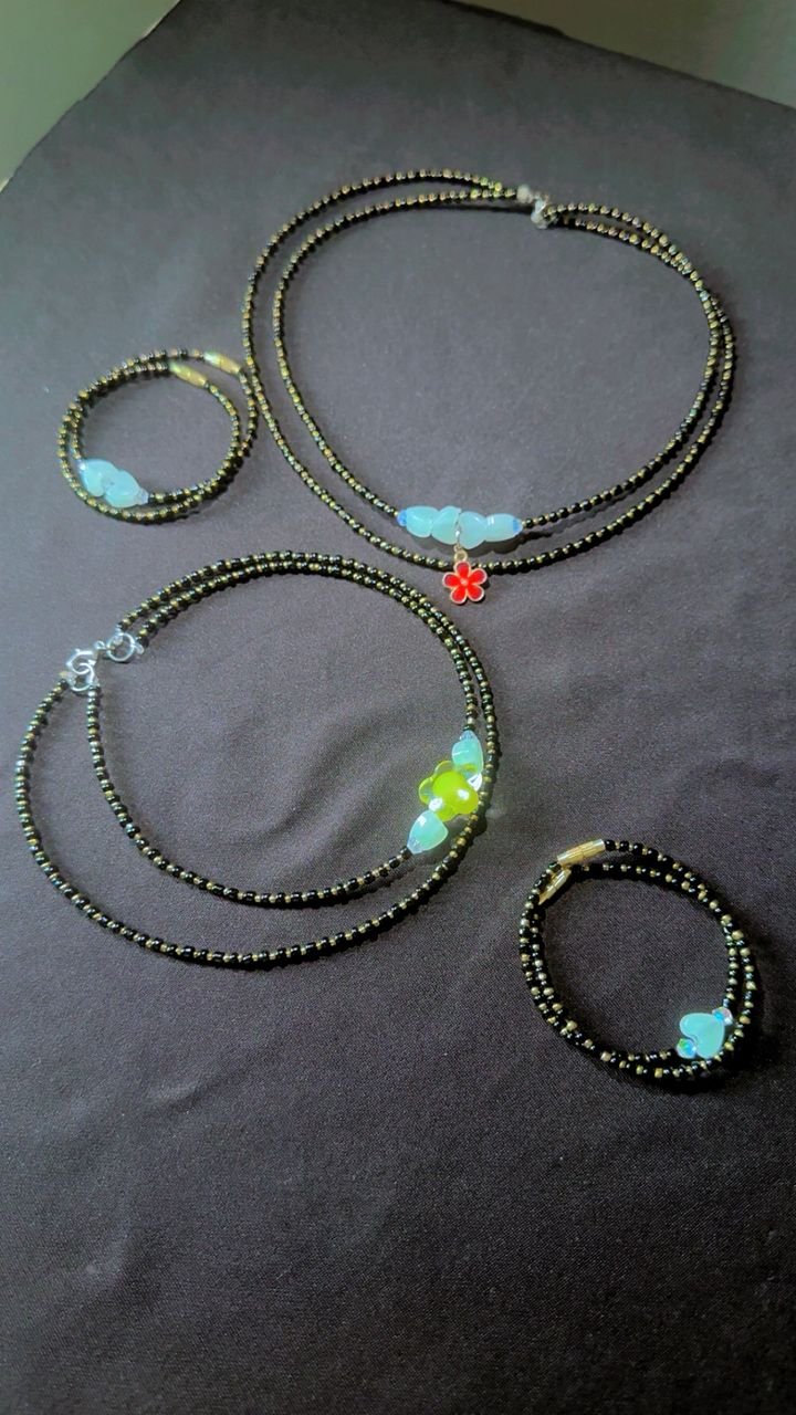 Beaded necklace