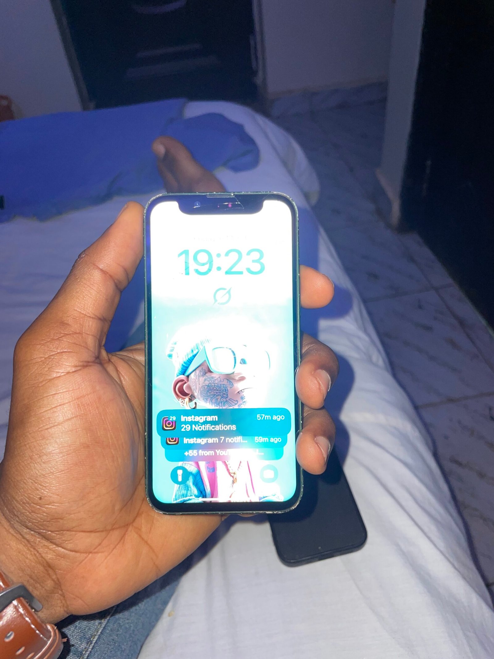 iPhone 13 mini