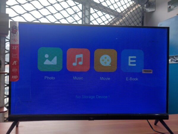 Iteql 32″ HD TV