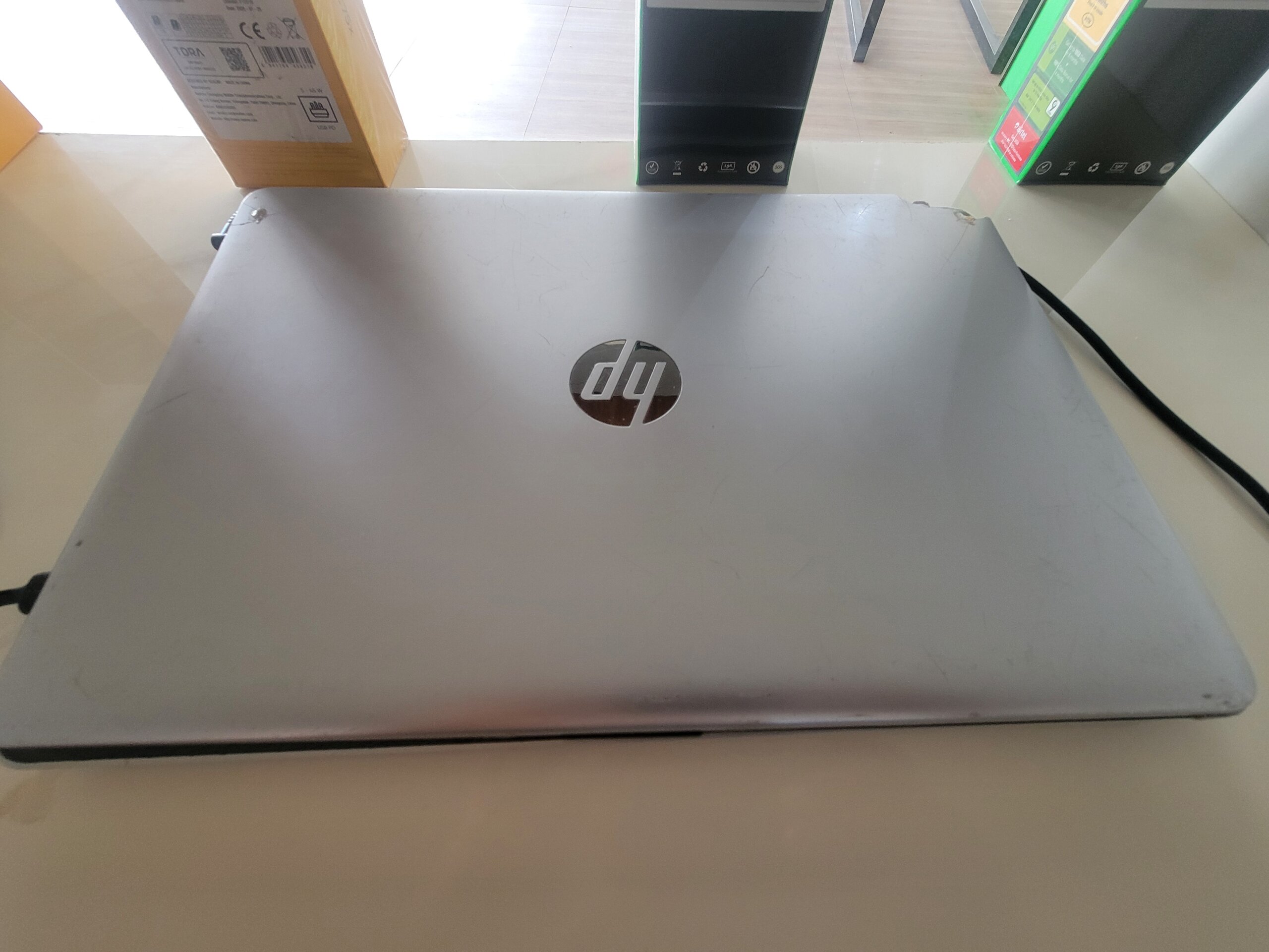 Hp 15-bs0xx core i7 8/256GB Ssd