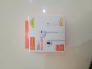 Types-C USB earpiece JAMAX