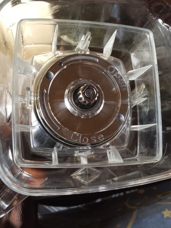 2L Silvercrest electronic blender with extra container for crucibles