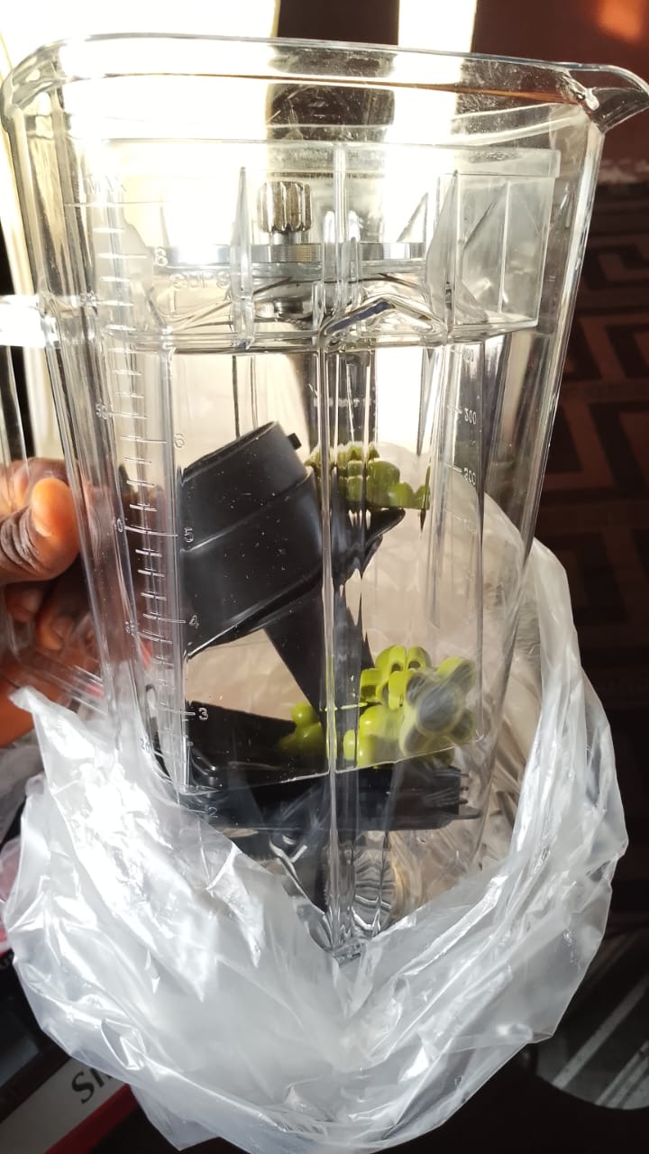 2L Silvercrest electronic blender with extra container for crucibles