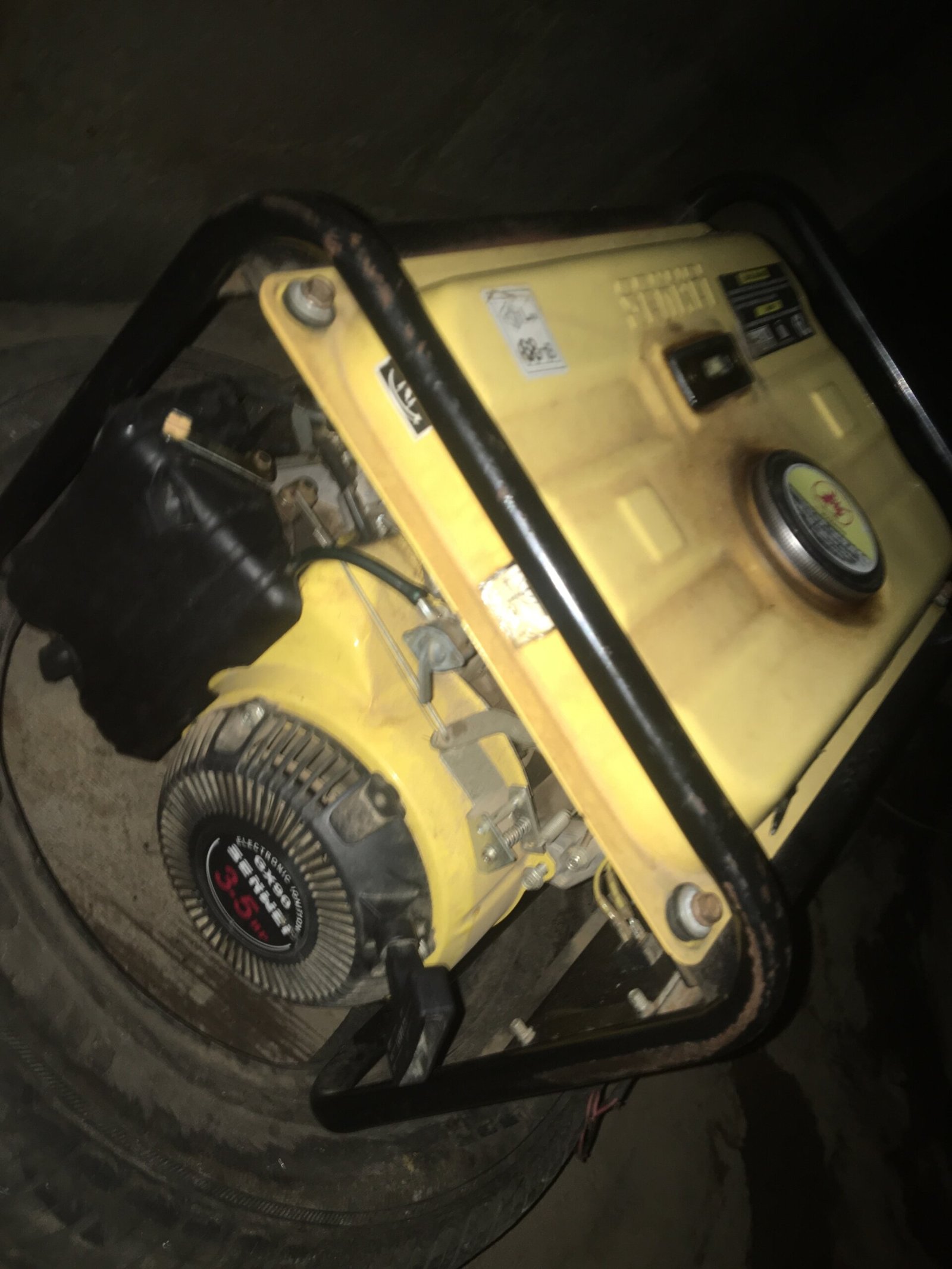 SV2200 GASOLINE GENERATOR