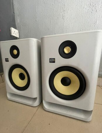 Rokit KRK 7 Studio monitor