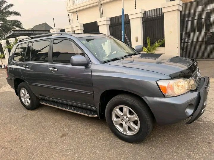 2004 Toyota Highlander