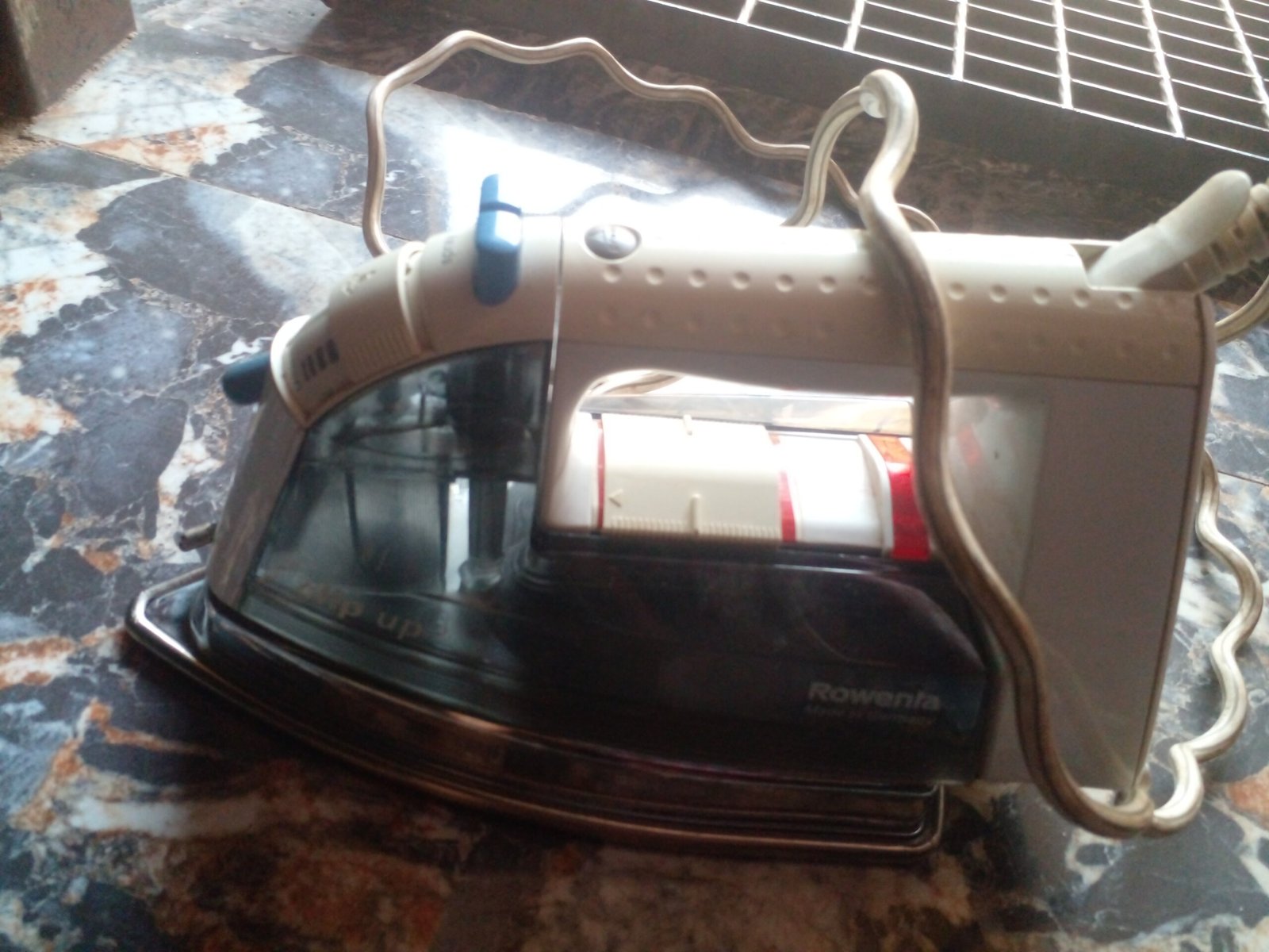 Rowenta steam Iron