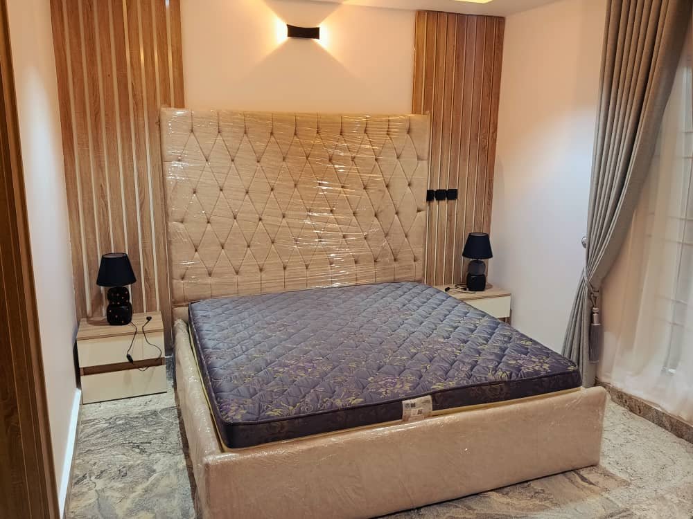 Premium diamond-stitched cream velvet storage bed set