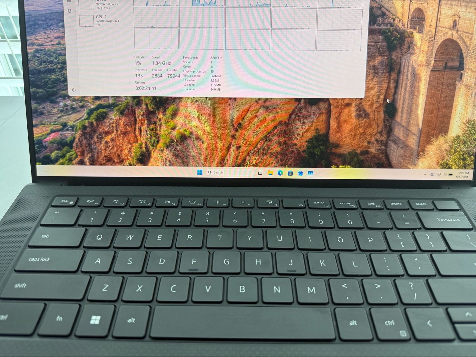 Dell laptop (XPS 15 9520)