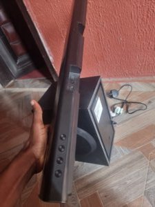 LG SCQ1 2.1 ch 160W Soundbar with Wireless subwoofer, Remote and Optical connection