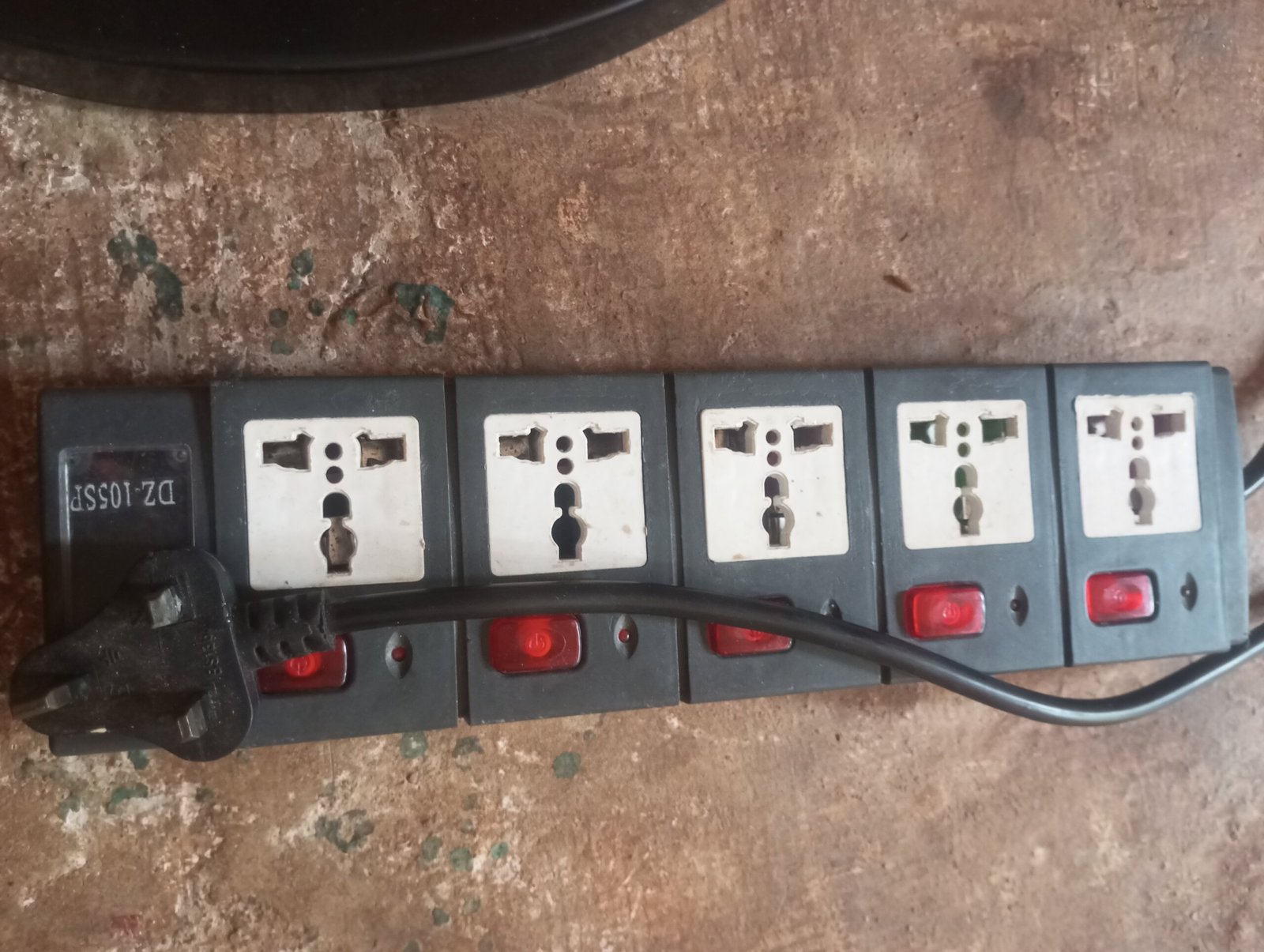 5-Way Extension Socket (Power Strip)