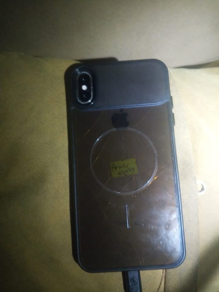 iPhone Xsmax 64gb