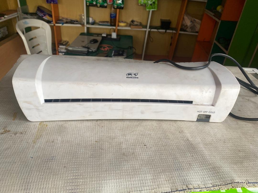 Laminating machine