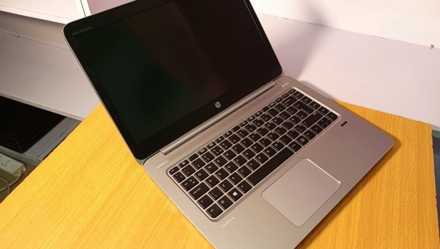HP EliteBook Folio 1040 G3 Laptop