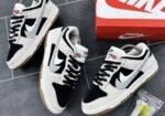 Nike SB Dunk.
