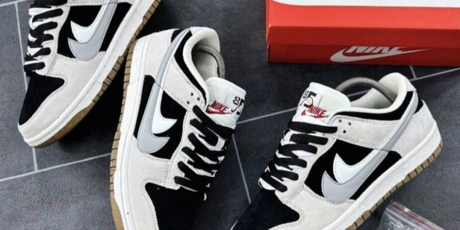 Nike SB Dunk.