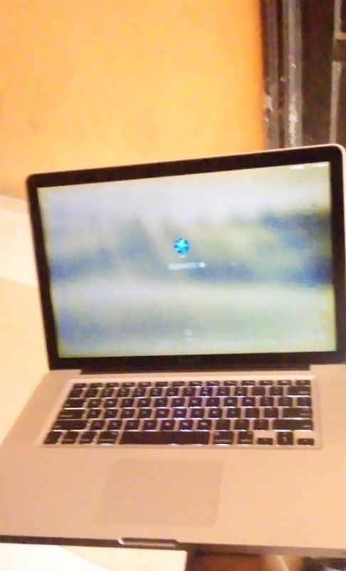 Apple MacBook pro 2010