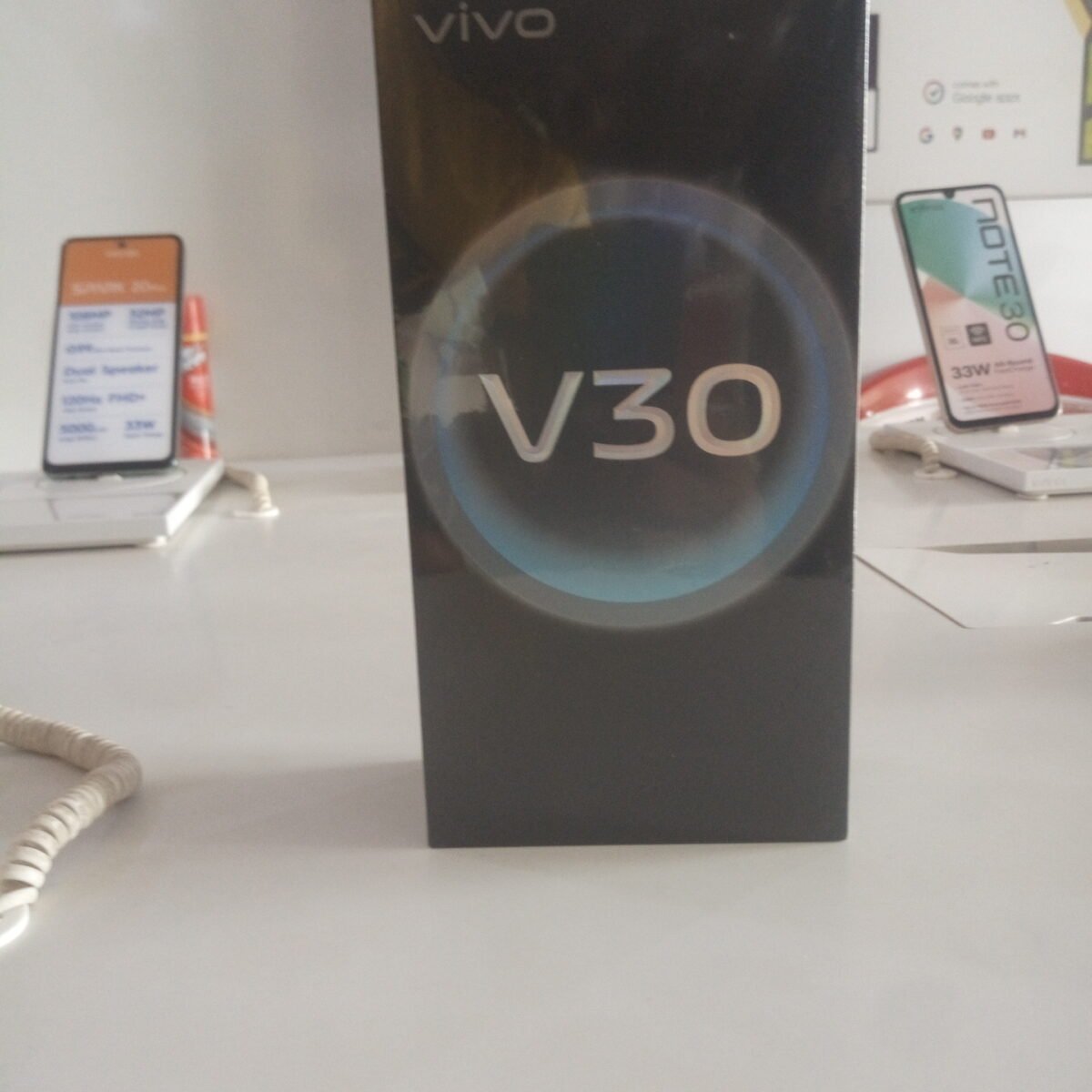 Vivo V30 5g