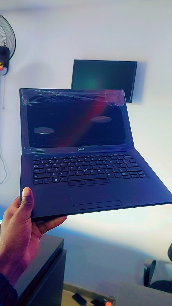 Dell latitude 7390