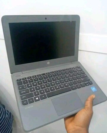 HP STREAM 11 HP STREAM 11
