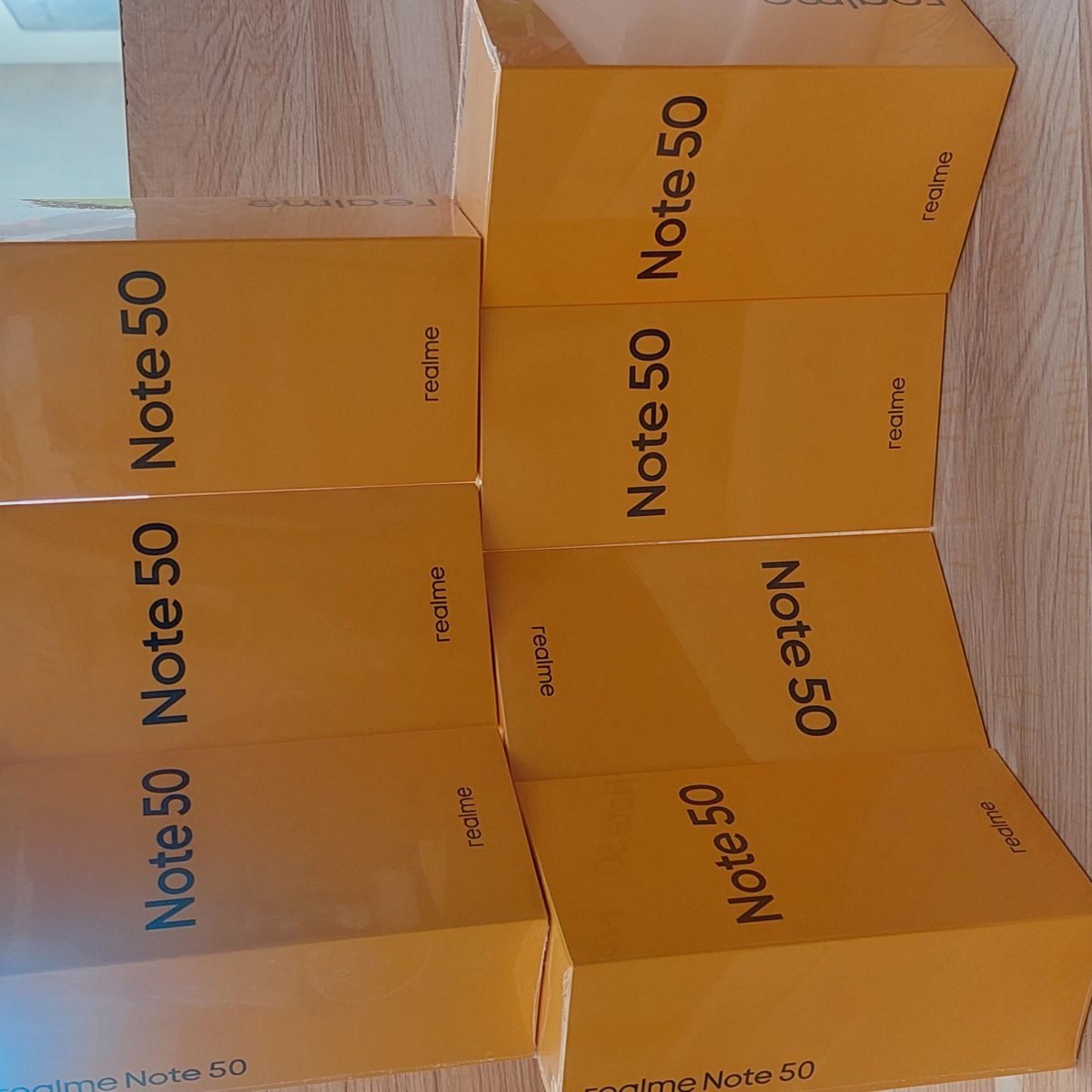 4/128GB/ 6/128GB Realme note50