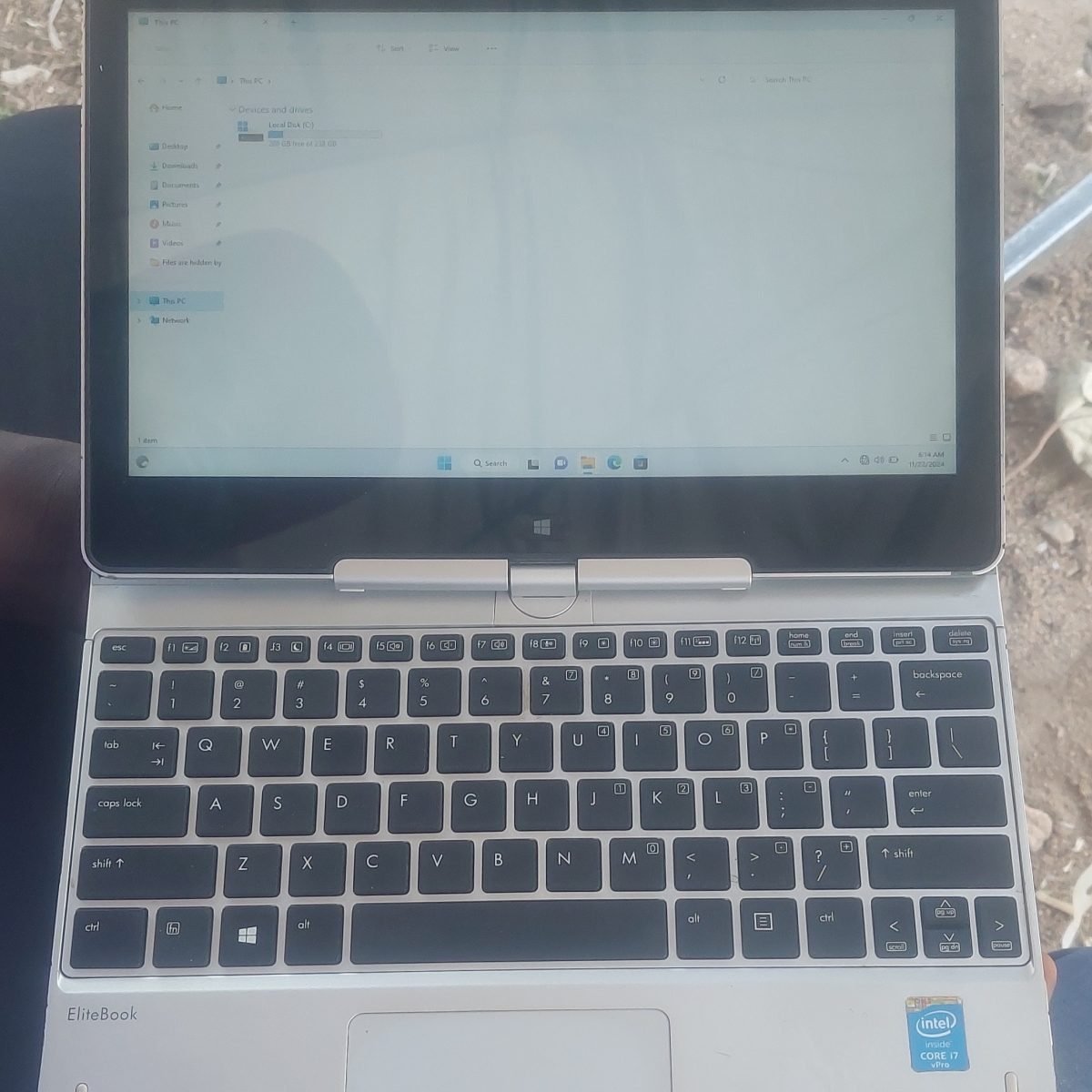 256GB Ssd/4GB Ram Hp Revolver