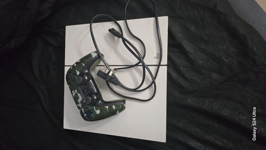 PS4