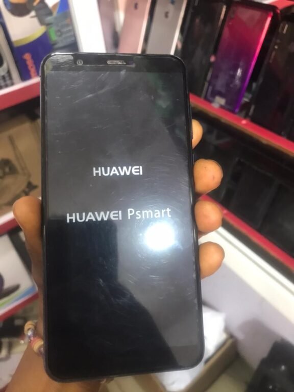 Huawei p smart smartphone