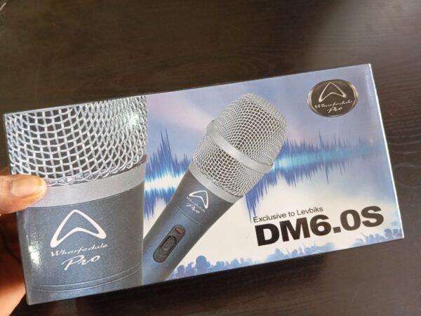 Wired microphone Wired microphone