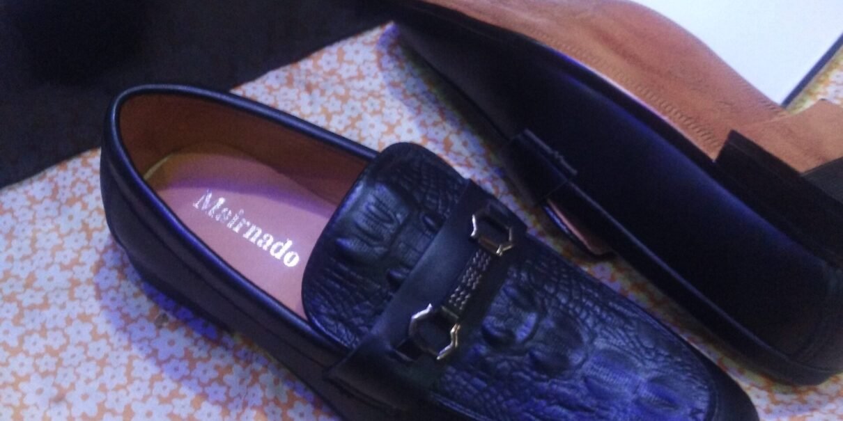 Black cooperate shoe Black cooperate shoe