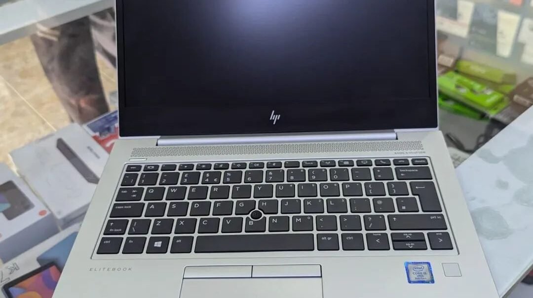 Hp laptop 840